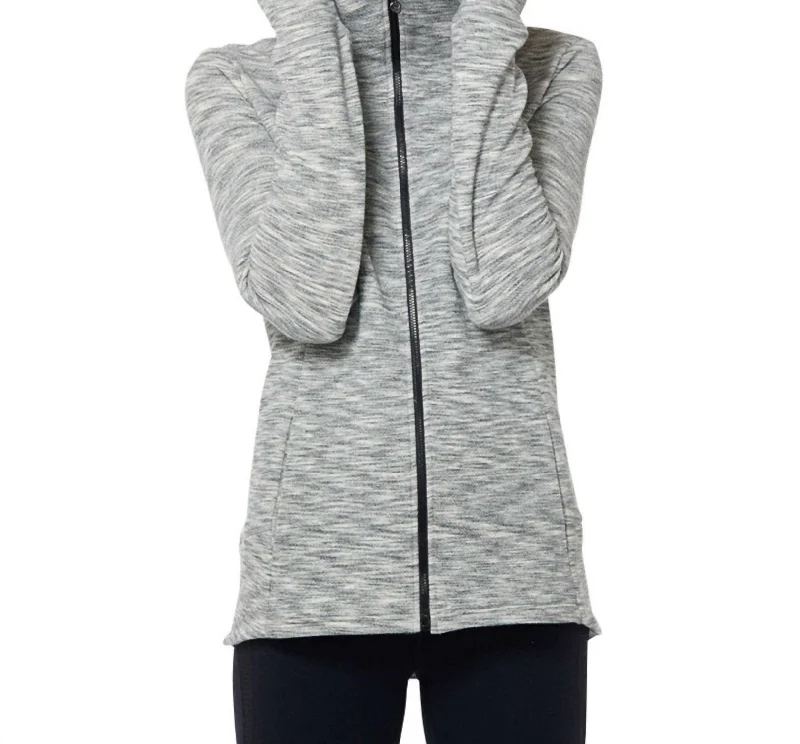 Oddessy Zip Up Jacket In Grey